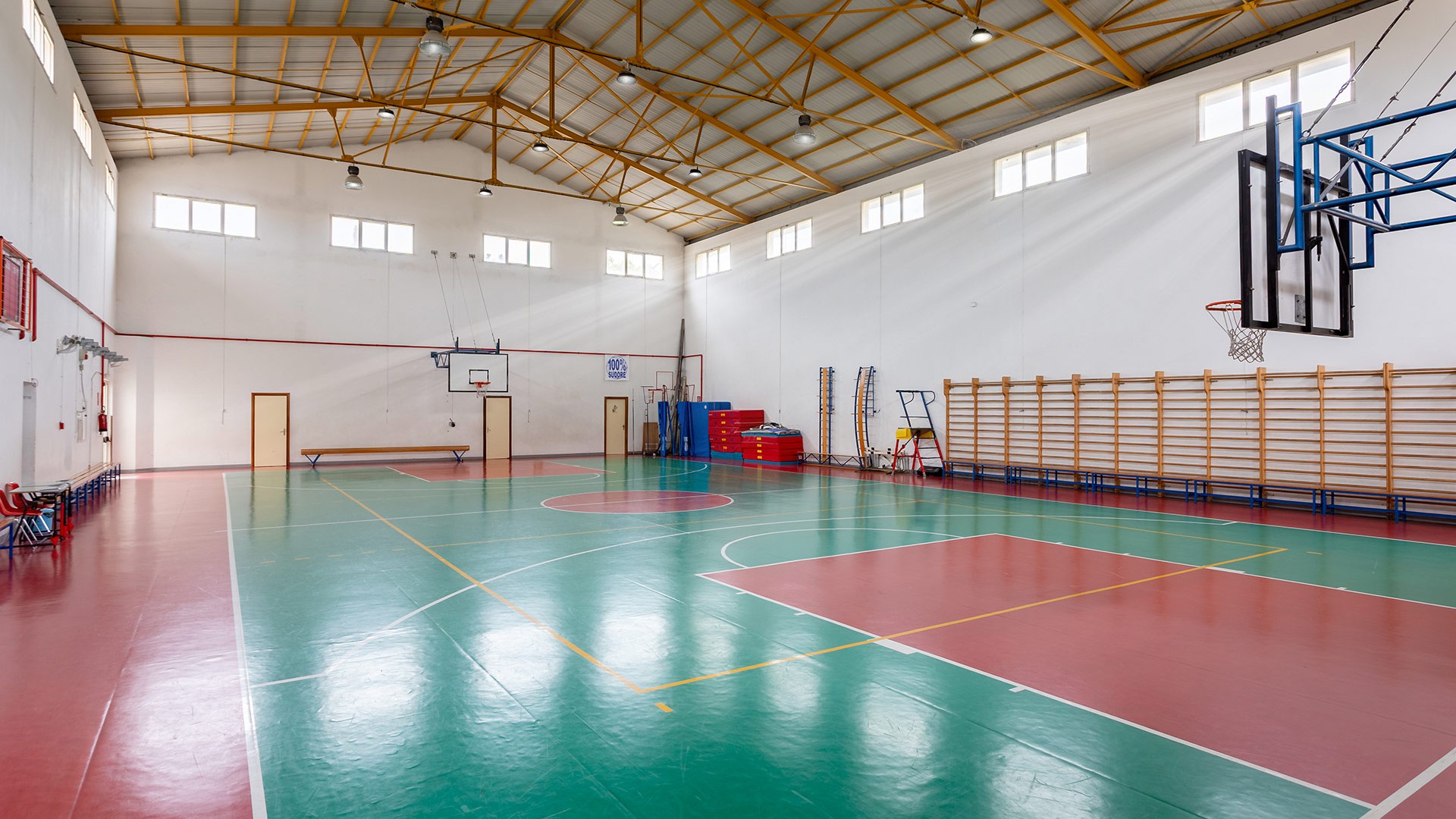 Palestra interna scuola Madre Camilla Gritti a Carbonia